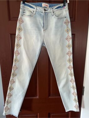 DRIFTWOOD Light Wash Skinny Jeans with Embroidered Side Diamonds